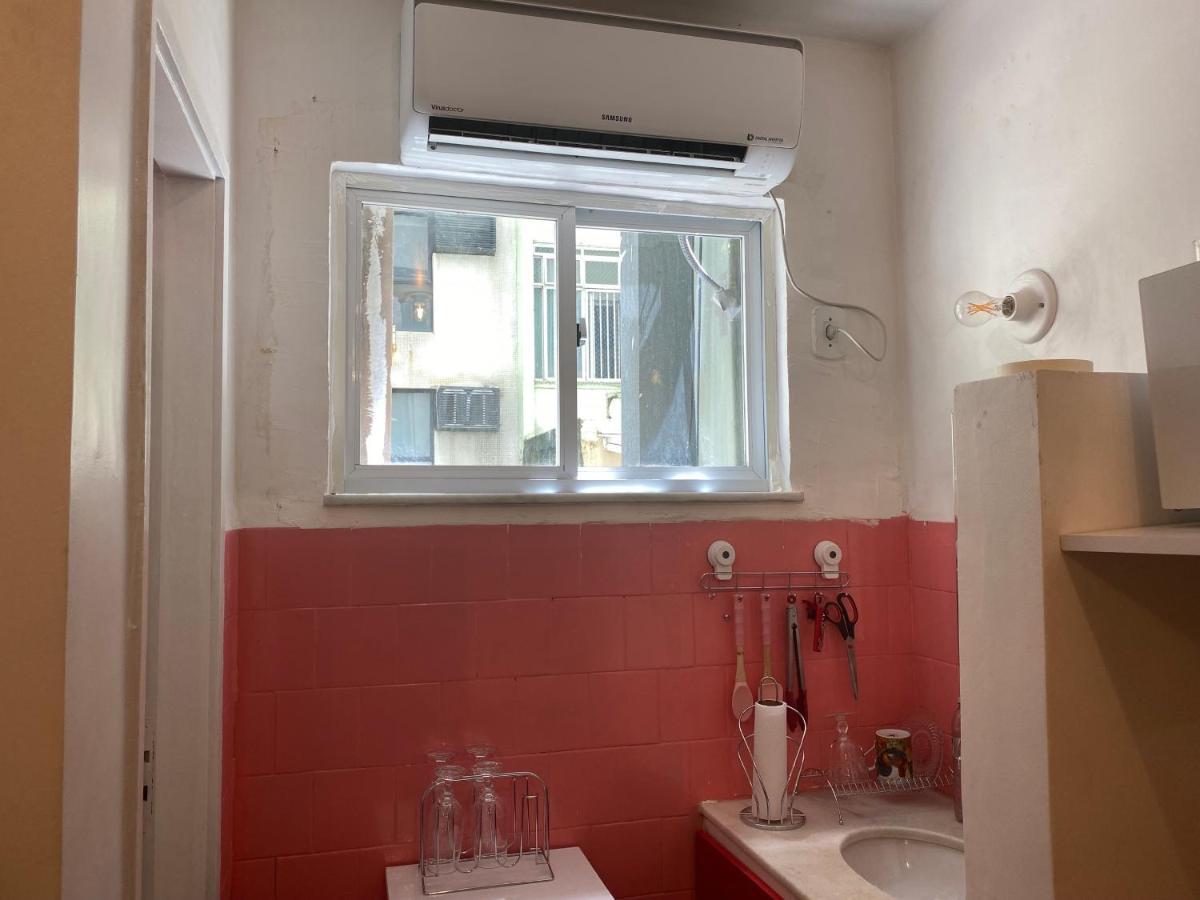 Copacabana Leme Studio - Best Location, Half Block From The Beach Rio de Janeiro Exterior photo